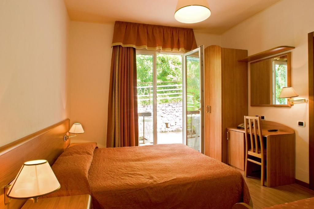 Residence Castelli ブレンゾーネ 部屋 写真