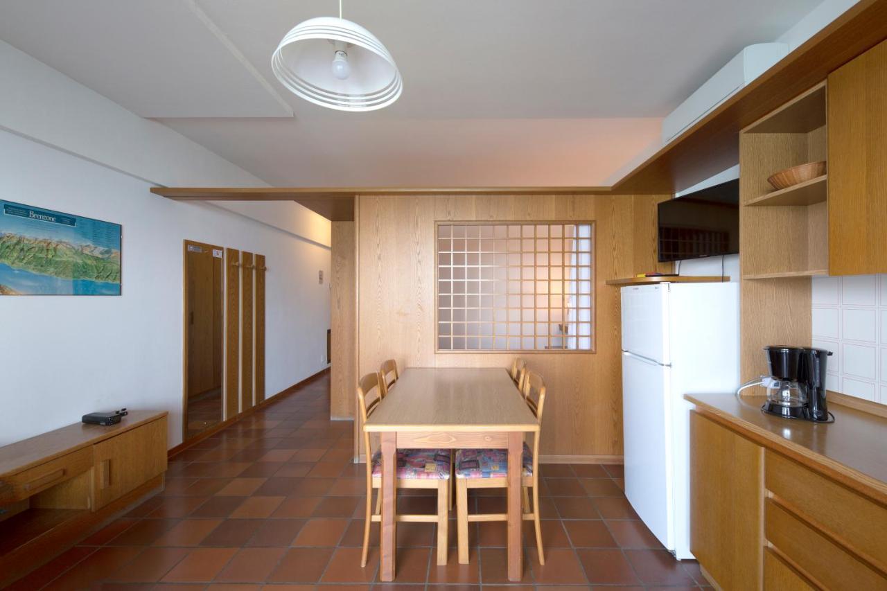 Residence Castelli ブレンゾーネ エクステリア 写真